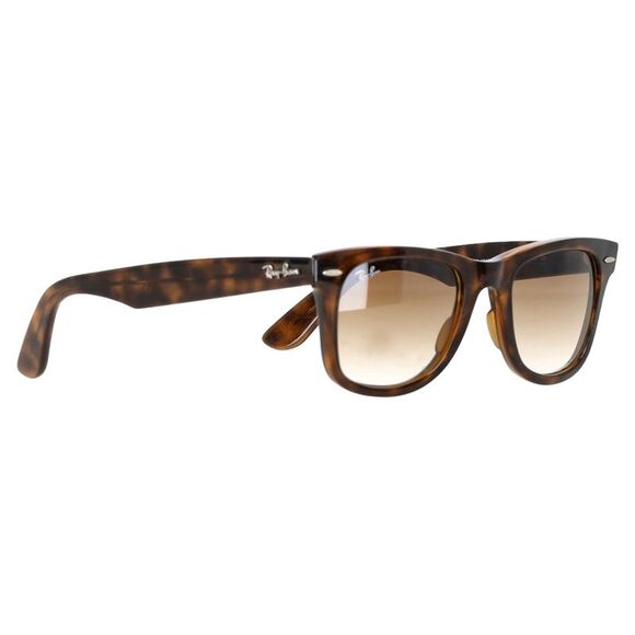 Ray Ban Original Wayfarer Sunglasses in Brown Acetate - Picture 2 of 4